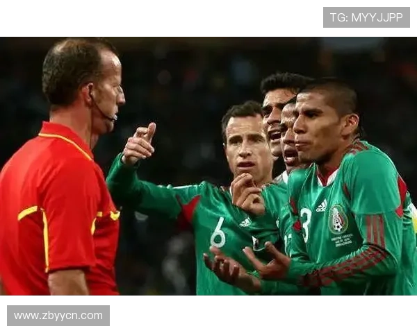 大规模抗议视频助理裁判风波升级